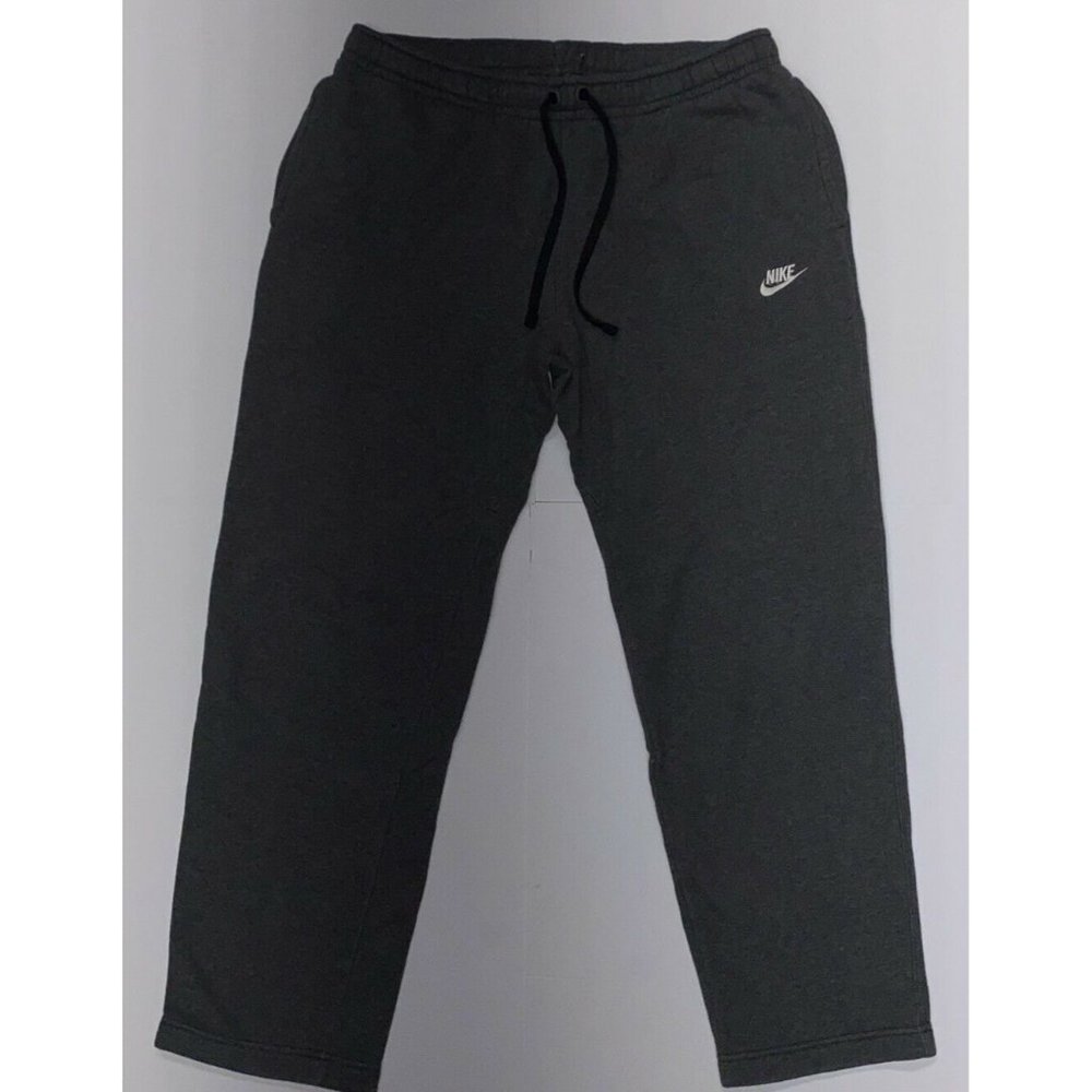 men’s gray Nike sweatpants XL
